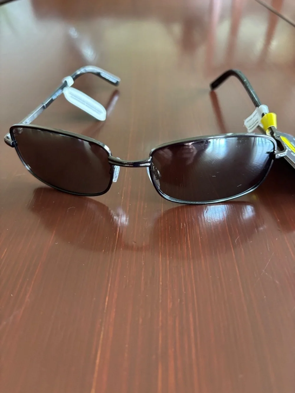 Foster Grant  Polarized MaxBlock 100% UVA-UVB Aviator,gray mirror,black frame